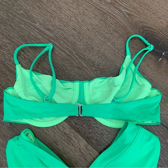 One one swimwear Womens green bikini / cheeky bottoms L NWT - Picture 7 of 10
